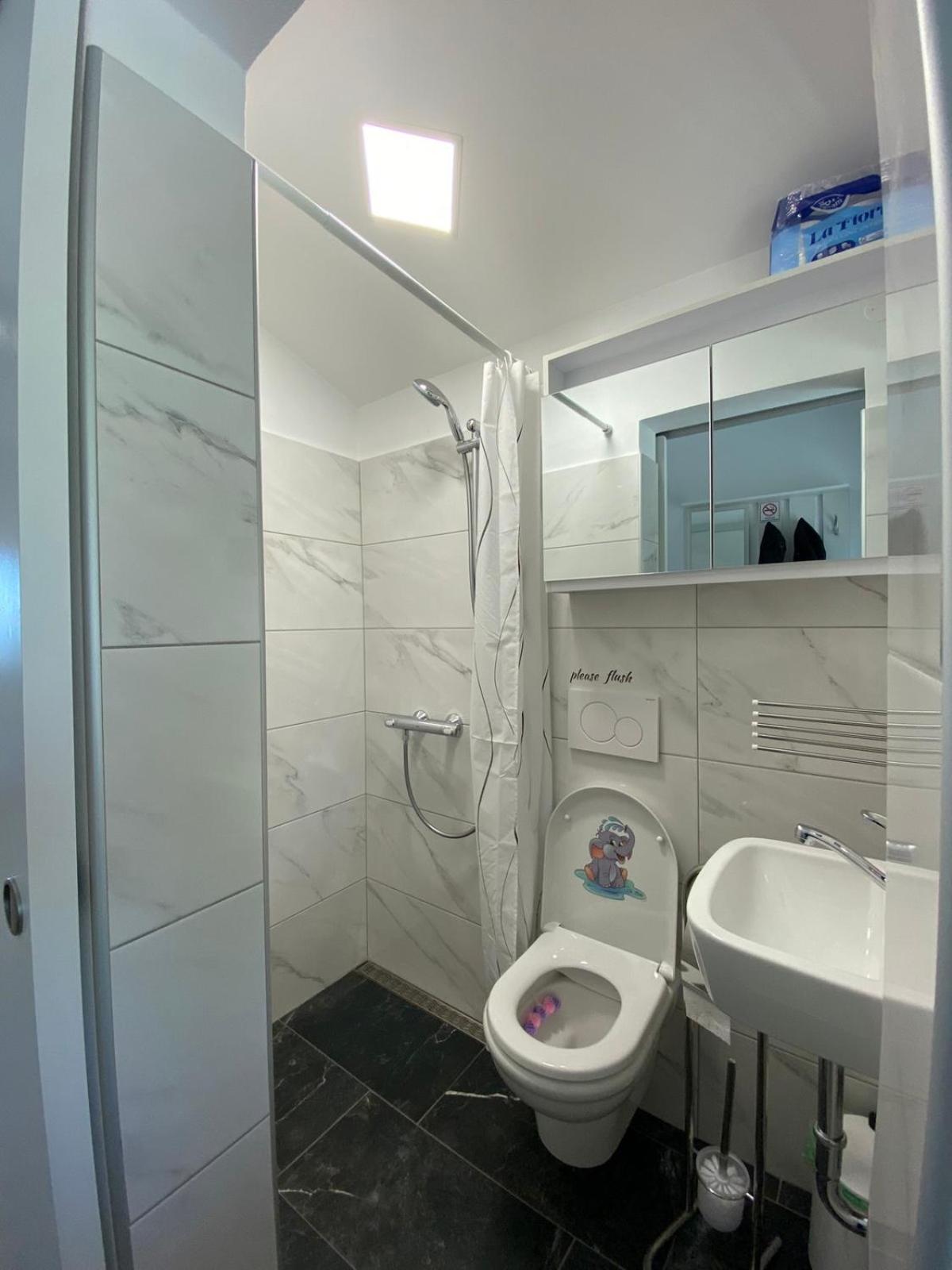 Apartma Vista Baredi 伊佐拉 外观 照片