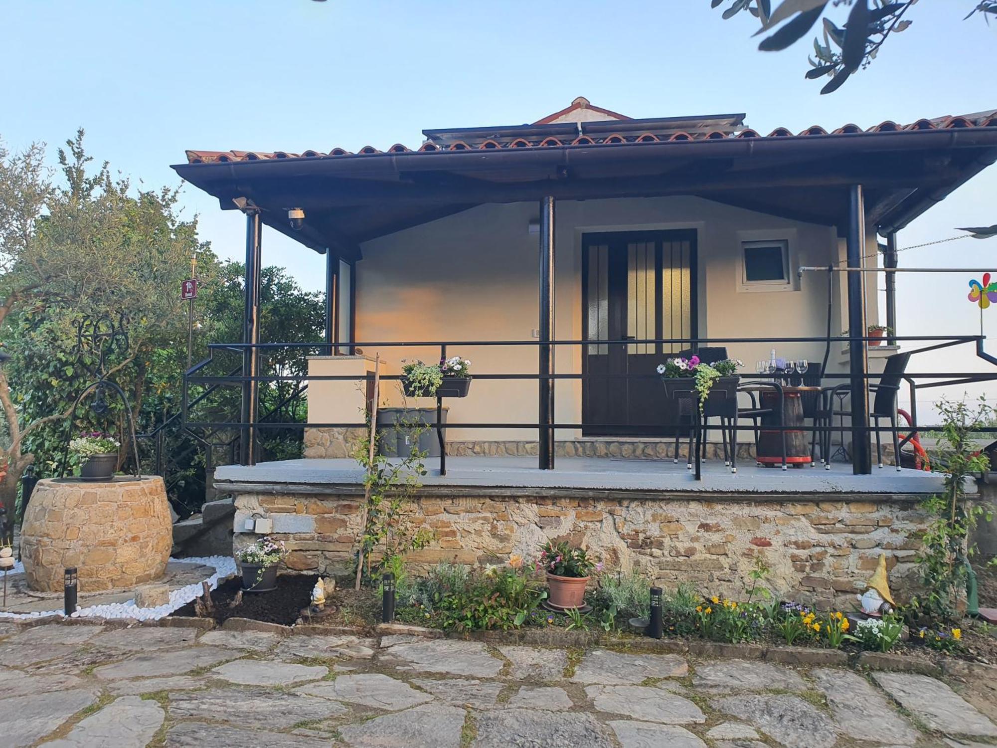 Apartma Vista Baredi 伊佐拉 外观 照片