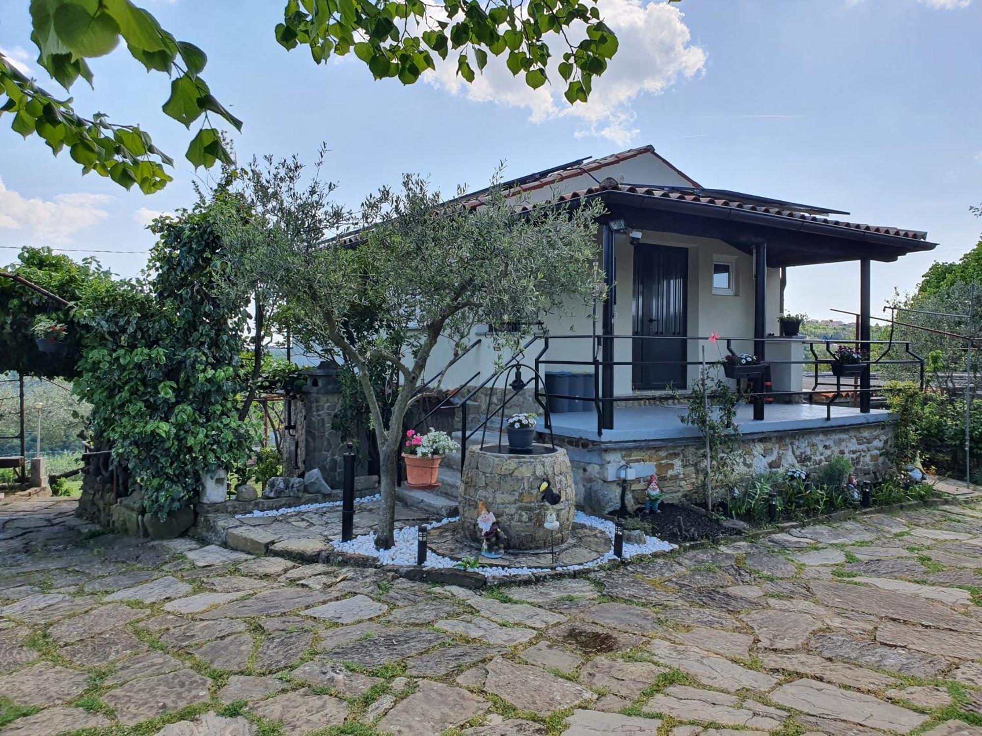 Apartma Vista Baredi 伊佐拉 外观 照片